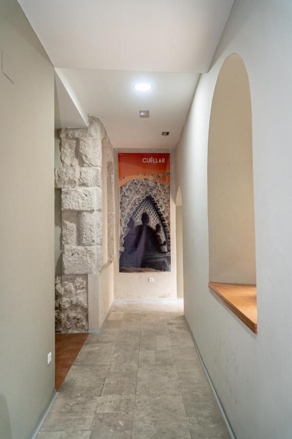 Albergue De Cuellar Exterior photo